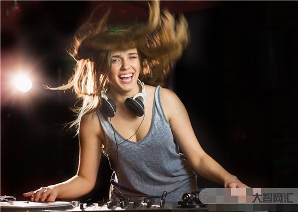 dj舞蹈教程入門教程