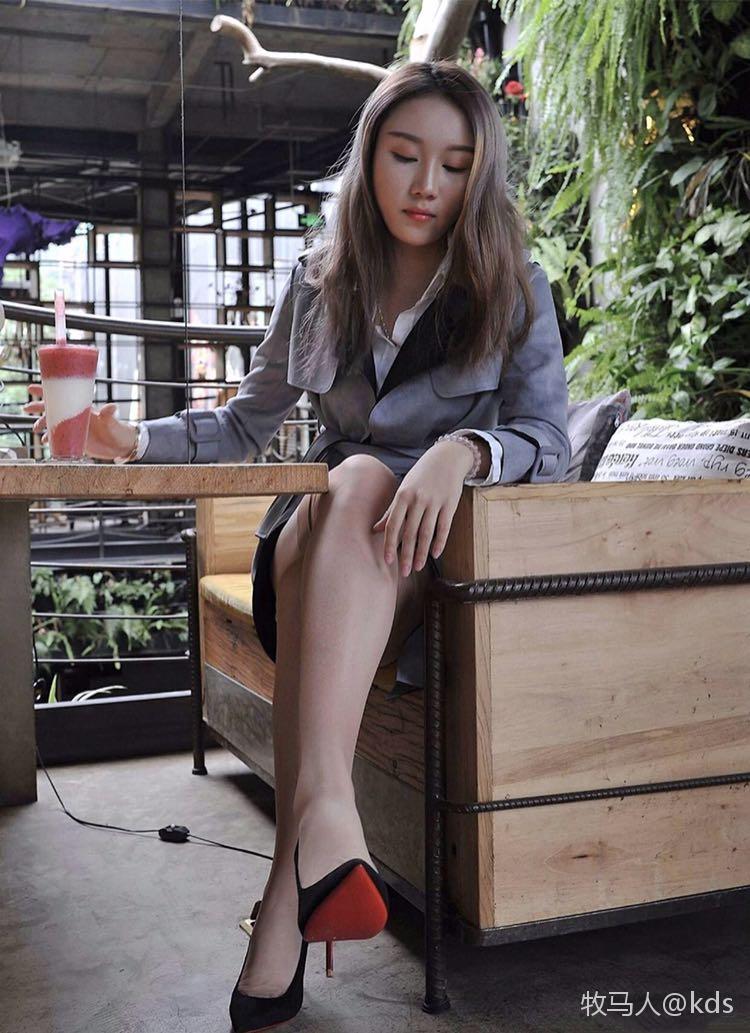 如何勾搭離異少婦