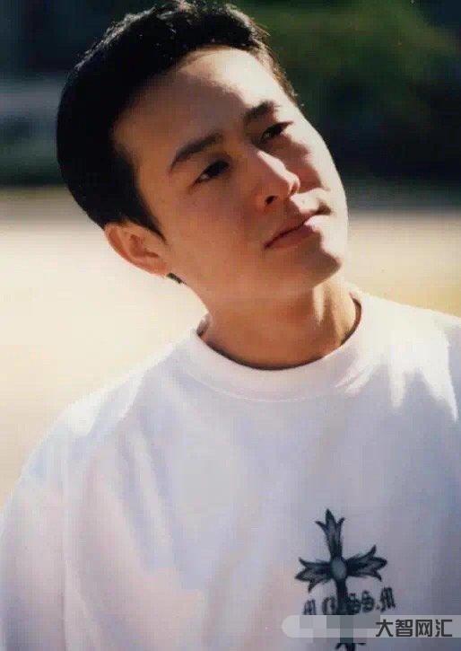 張頌文簽名照被賣到8000元
