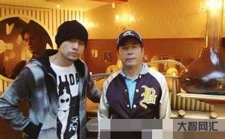周耀中的國籍