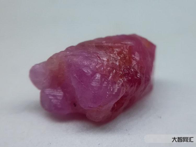 小紅寶石哪里最多種-血統左右價格 泰國緬甸斯里蘭卡紅寶石六大產地你最熟 小紅寶石哪里最多種-血統左右價格 泰國緬甸斯里蘭卡紅寶石六大產地你最熟