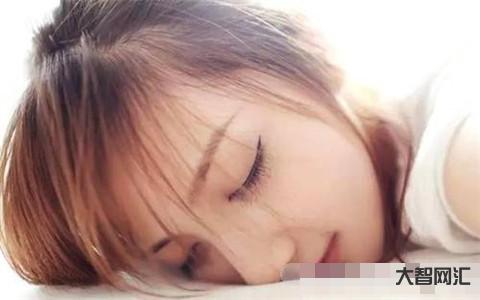 女人不愛為什么-女性對“那件事”提不起興趣，甚至反感?這些原因，伴侶需