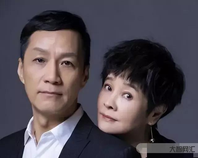 馮遠(yuǎn)征老婆梁丹妮個(gè)人資料-他與大8歲妻子梁丹妮幸福婚姻