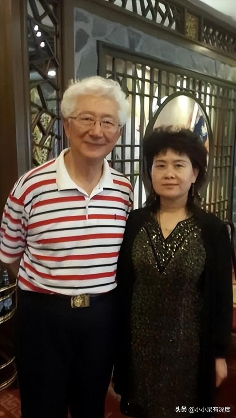 主持人陳鐸個人資料簡介-中國第一代電視人陳鐸現生平介紹