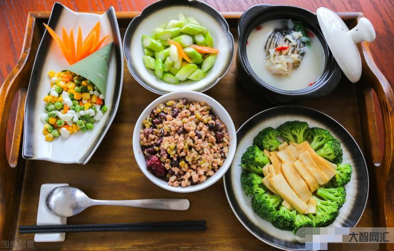 正常女人一般吃什么-女性常吃這5類食物，讓卵巢不早衰!或能得償所愿