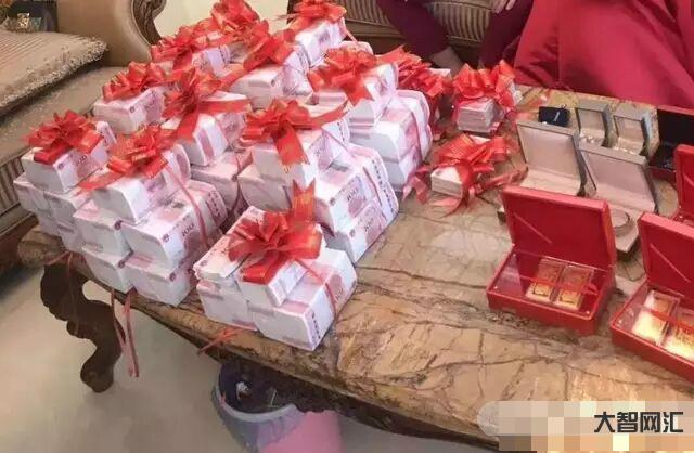 兒子跟母親要300萬彩禮-兒子二婚娶嬌妻,大衣哥砸下400萬彩禮,勞斯 兒子跟母親要300萬彩禮-兒子二婚娶嬌妻,大衣哥砸下400萬彩禮,勞斯