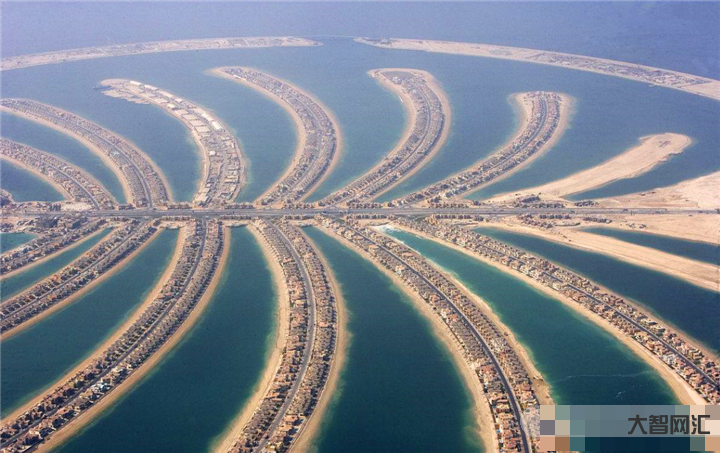 1、迪拜到處都是土豪嗎?窮人的生活超出了你的想象。