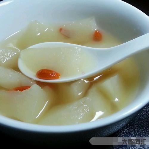 冰糖不能一直熬嗎-土家黃冰糖原來是這樣做的!清甜醇香，秋季潤燥甜品少不