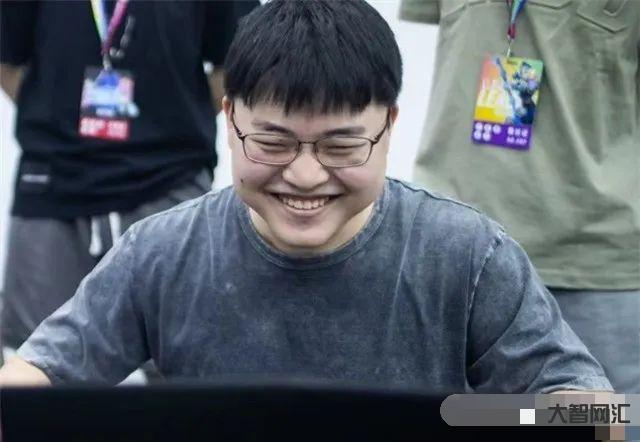 Uzi直播稱「我現在去別的聯賽可能還能混一混，LPL不可能的」對此你有