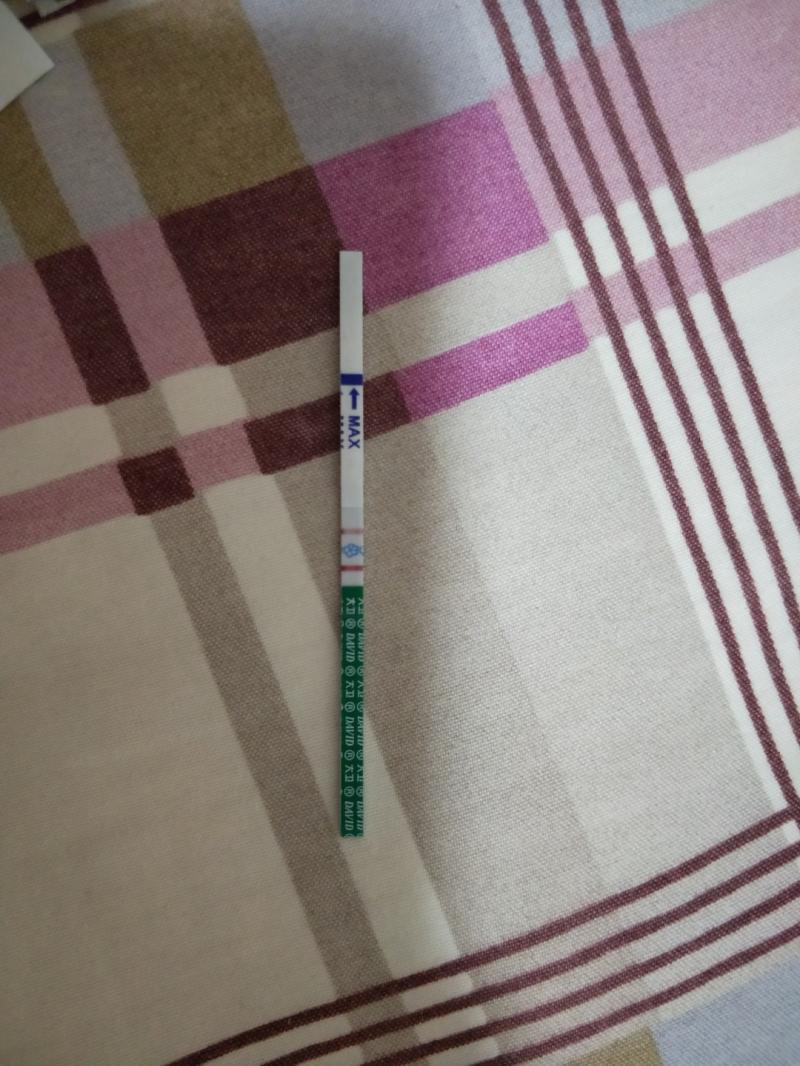 驗孕棒一深一淺是懷孕了嗎-驗孕棒一深一淺，是代表懷上了嗎?別上“驗孕棒