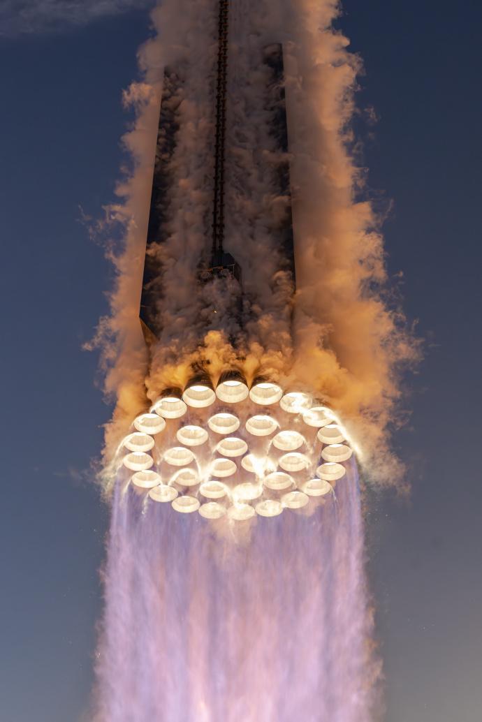 SpaceX星艦第二次試飛-跨越星際,SpaceX星艦再度試飛,引爆人類勇氣與科技的交響樂! SpaceX星艦第二次試飛-跨越星際,SpaceX星艦再度試飛,引爆人類勇氣與科技的交響樂!